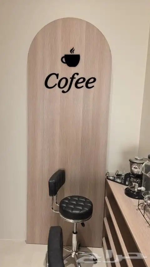 اعمال الاكريلك والفلين والاستاندات واللوحات الخشبيه والطباعه 8