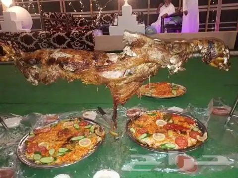 مطعم الخير يقدم خروف سيخ على الجمر 1 خروف مشوي   2   دجاج مش 1