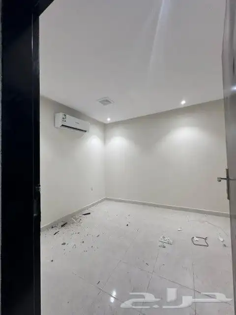 غرفة عزاب للايجار في حي الرمال نظيفه 2