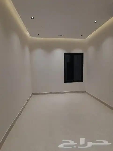 للبيع فيلا روف دور ثاني مع ملحق تشطيب9VIPغرف بالمحاله 820الف 40