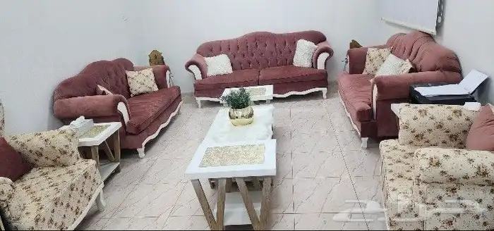 كنب استعمال قليل جدا للبيع 0