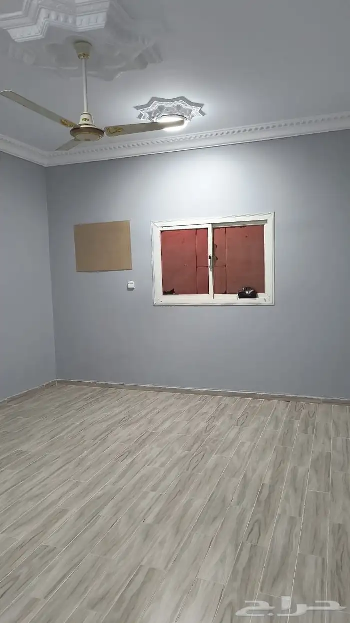 للبيع شقة في المدينة 4