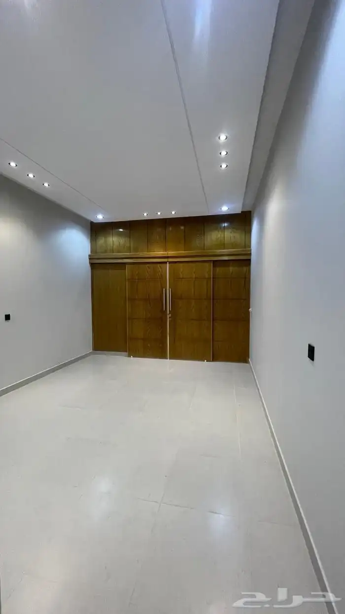 شقه للايجار بإطلالة مميزة 1