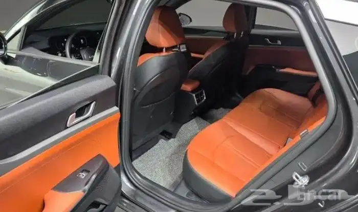 كيا كي 5 Kia K5 2024 17