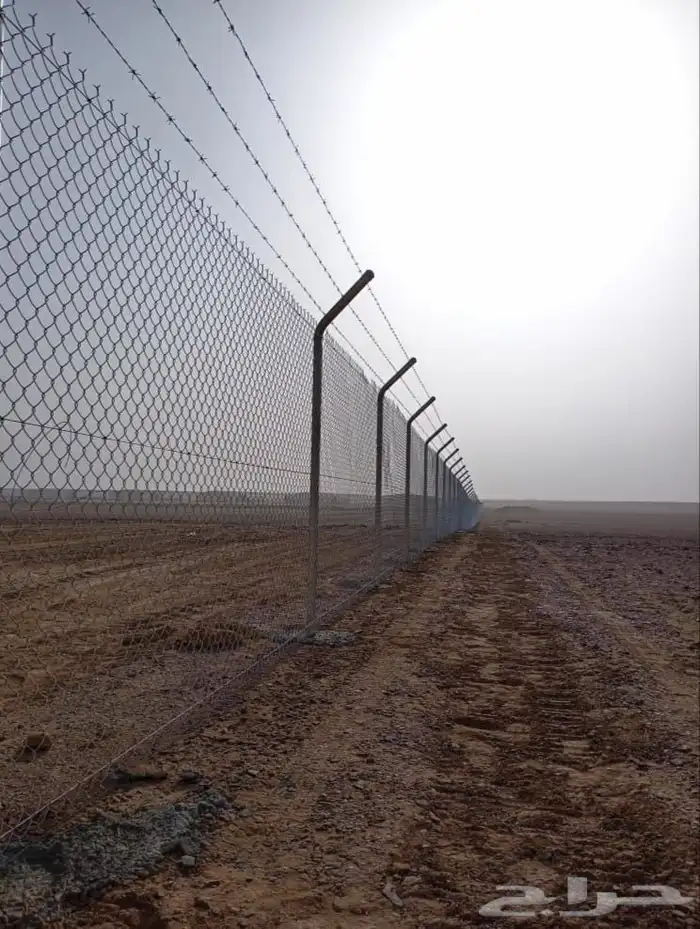 توريد وتركيب جميع أنواع الشبوك المجلفن والعادي 8