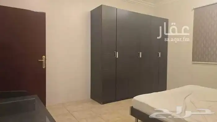 نجار فك وتركيب انواع غرف النوم والمكيفات والمطابخ ونقل العفش 0