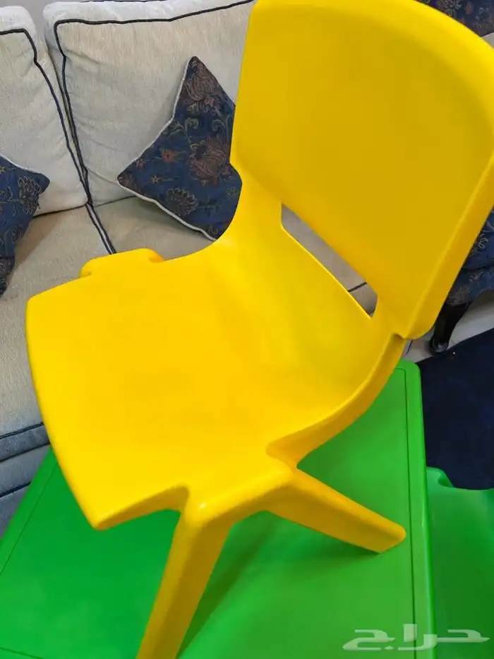 طاولة اطفال 2