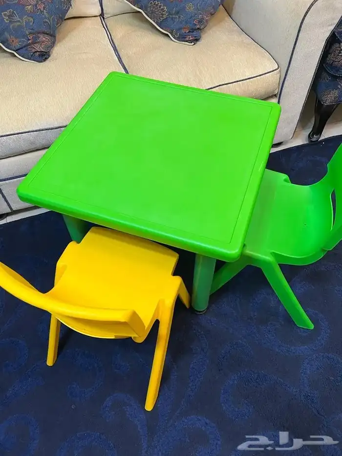 طاولة اطفال 1