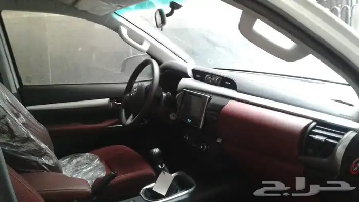 هايلكس دبل مخزن اصفار 1