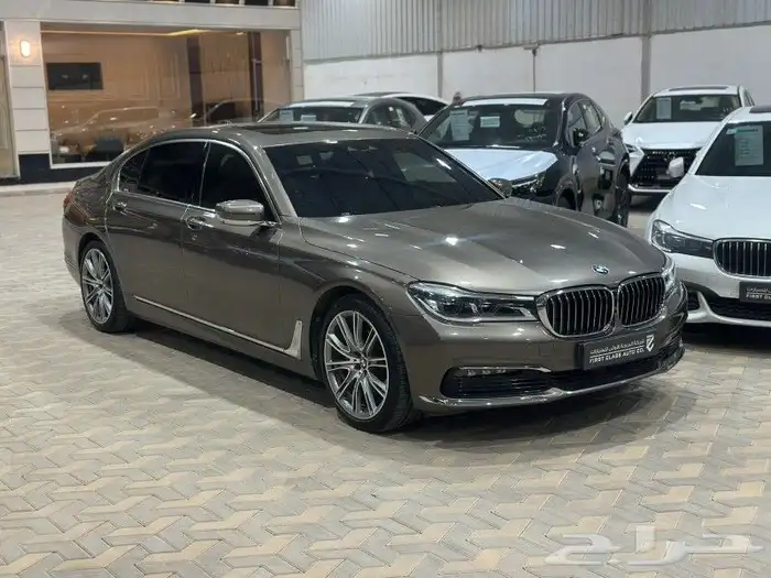 بي أم دبليو Li730 2018 0