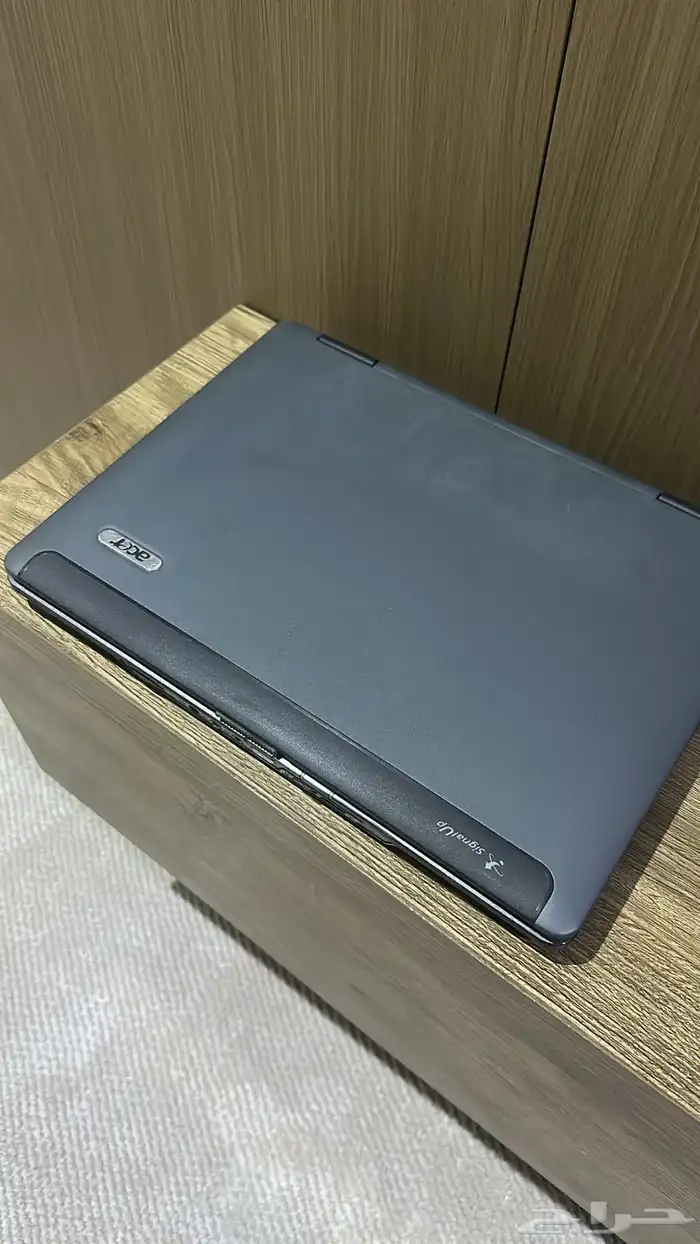 لابتوب ايسر 1