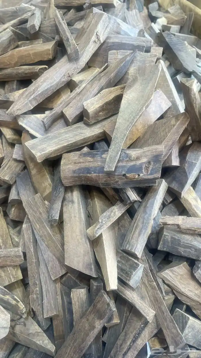عود طبيعي (صندل )بسعر مغري 0