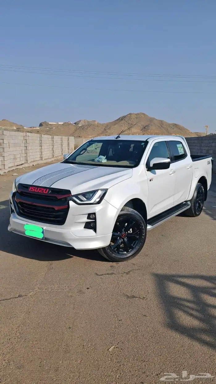 وانيت ايسوزو ديماكس GT 5