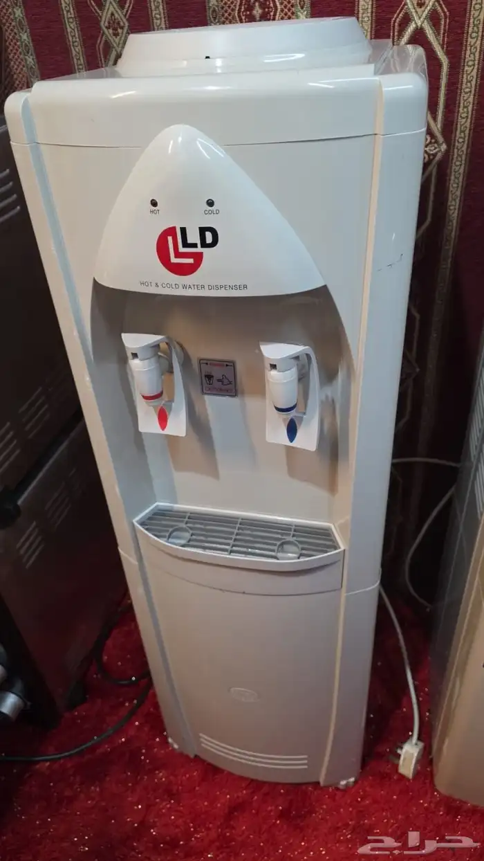 برادة مياه حار وبارد (LLD)   حالة ممتازة   تعمل بكفاءة 0