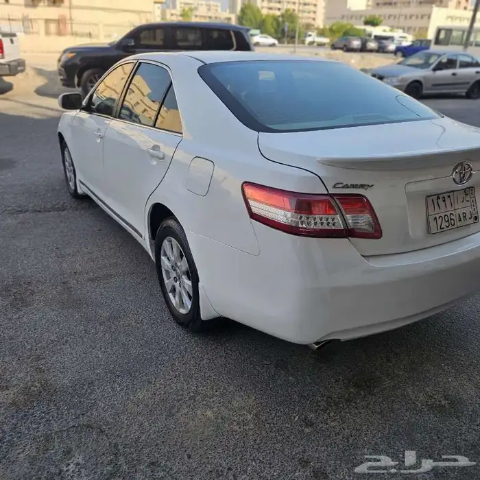 للبيع تويوتا كامري 2008 18