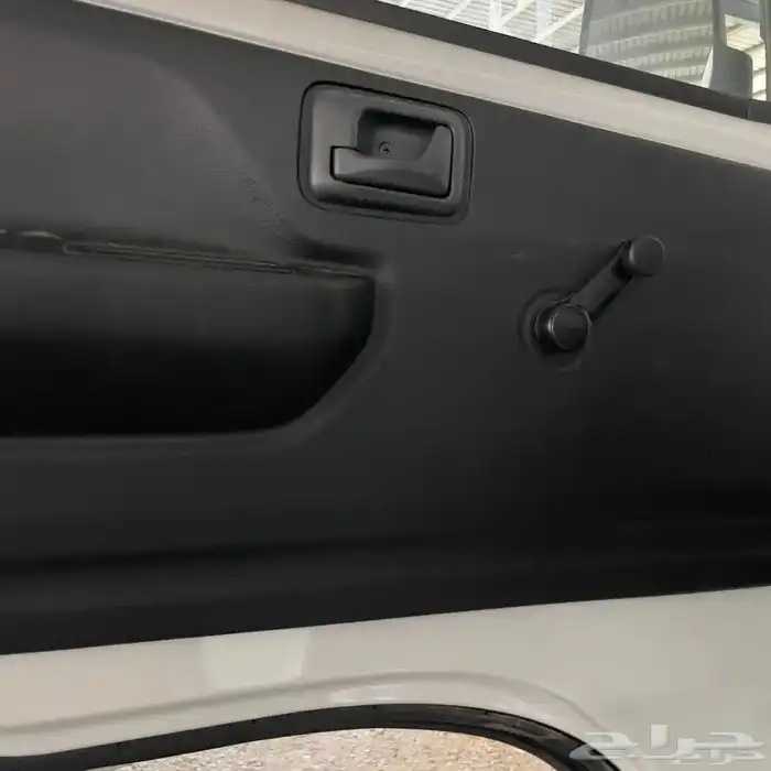 سوزوكي دباب كاري 2025 5