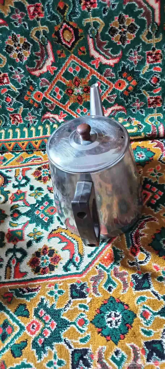 طقم اباريق كوريه وفناجيل نخله وسيفين 2