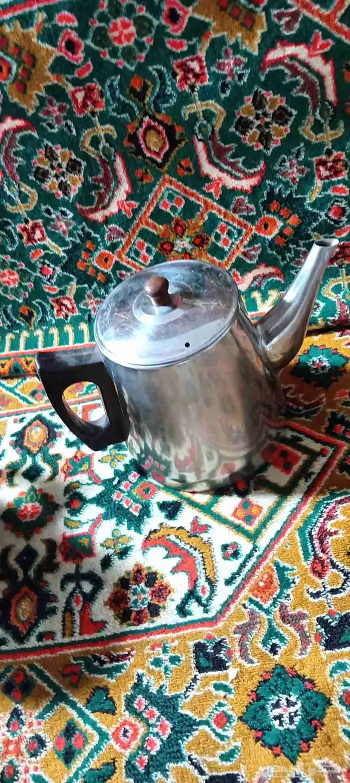 طقم اباريق كوريه وفناجيل نخله وسيفين 3