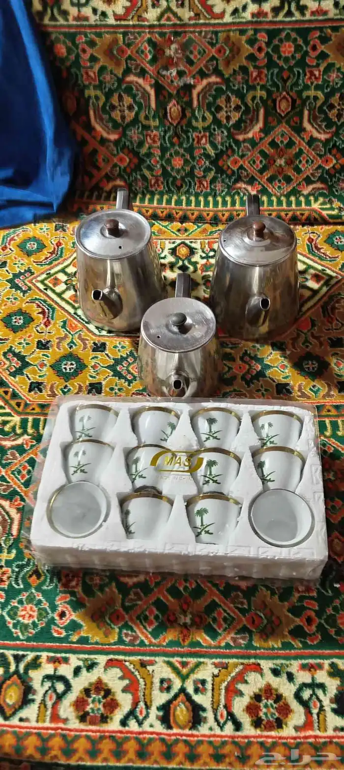 طقم اباريق كوريه وفناجيل نخله وسيفين 0