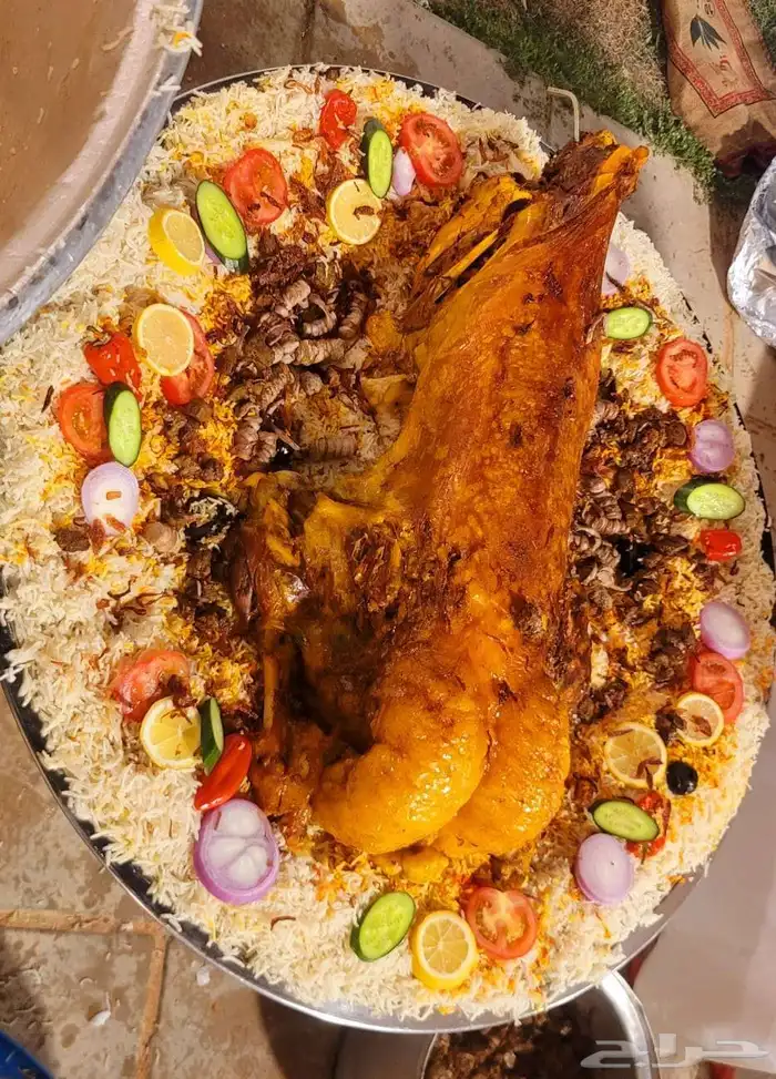 قهوجيه  الرياض قهوجيات قهوجيه صباب مضيف كراسي طاولات قهوجي 6