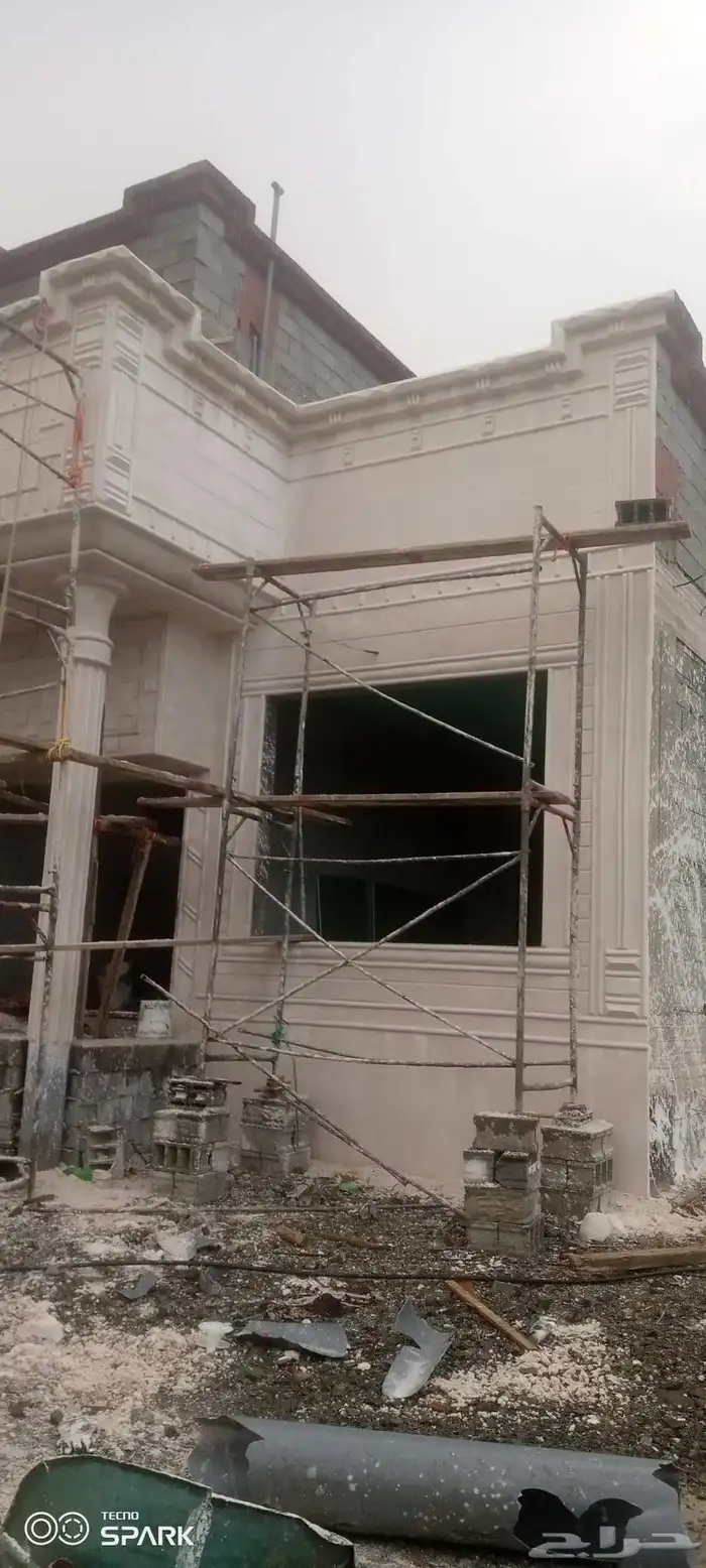 ديكورات خارجيه لياسه ملونه بطحاء الرياض واسمنت ابيض 1