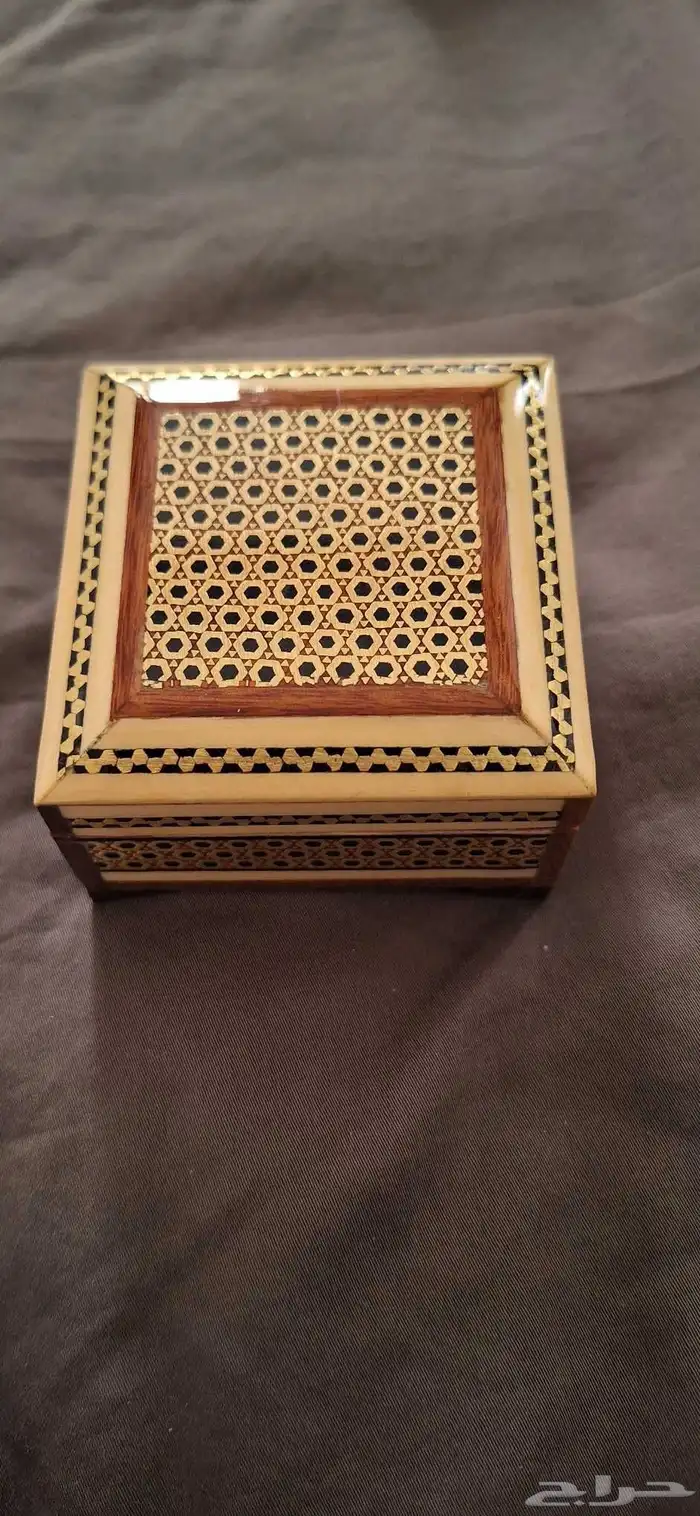علب فاخرة صغيرة 1