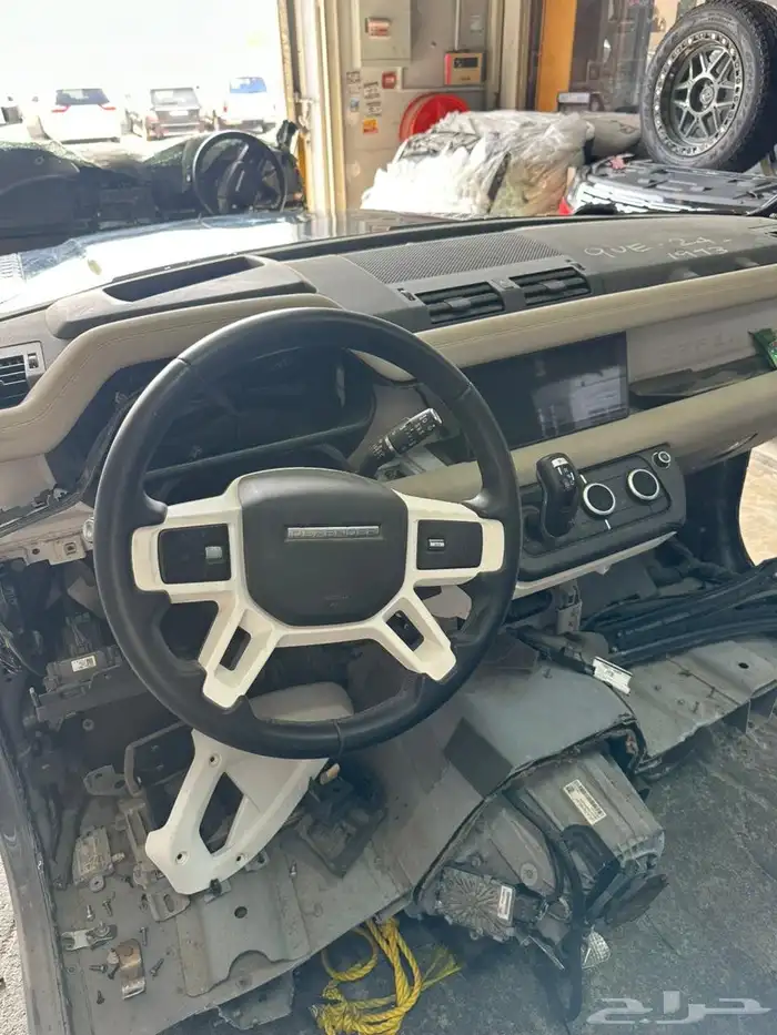 قطع دفندر كامل من بدي ومكاين وقيرات واكسسوارات 8