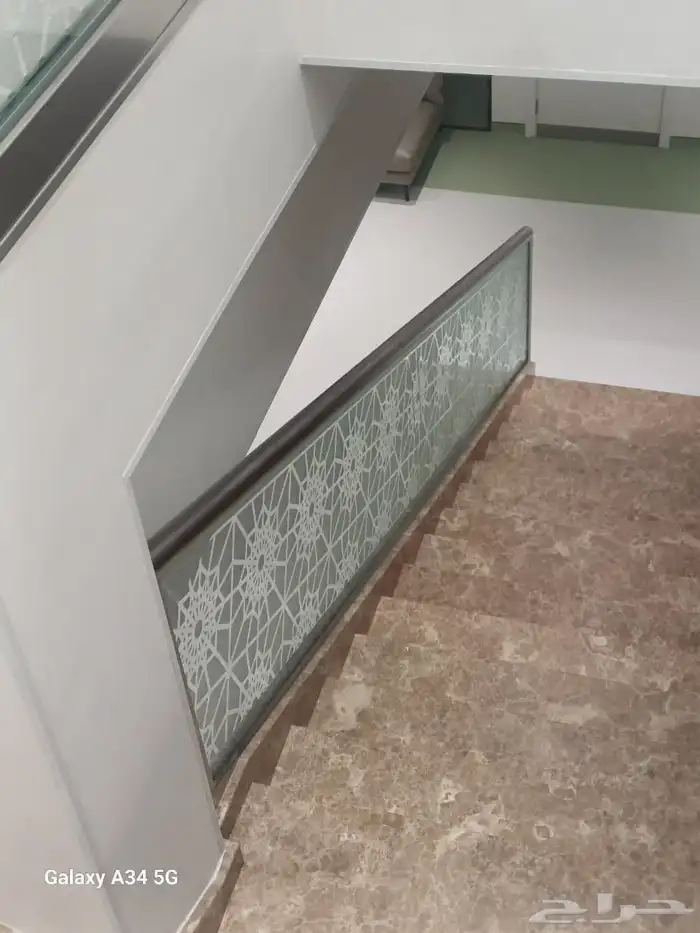 زجاج سكوريت 9