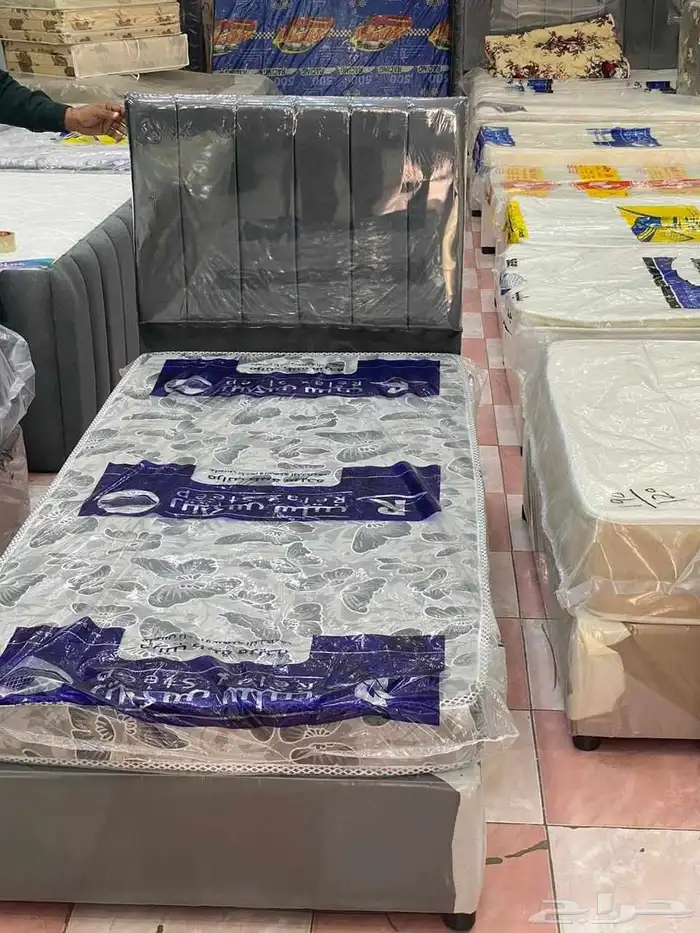 يتوفر لديناء عروووض قوية على سراير وغرف النوم 30 خصم 15