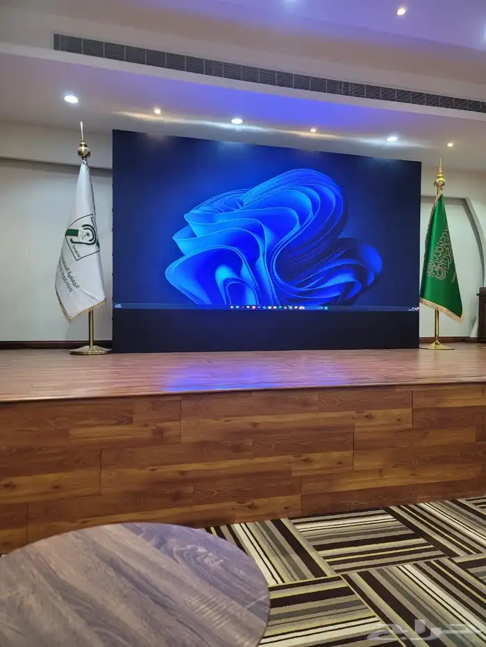 شاشة p2 0