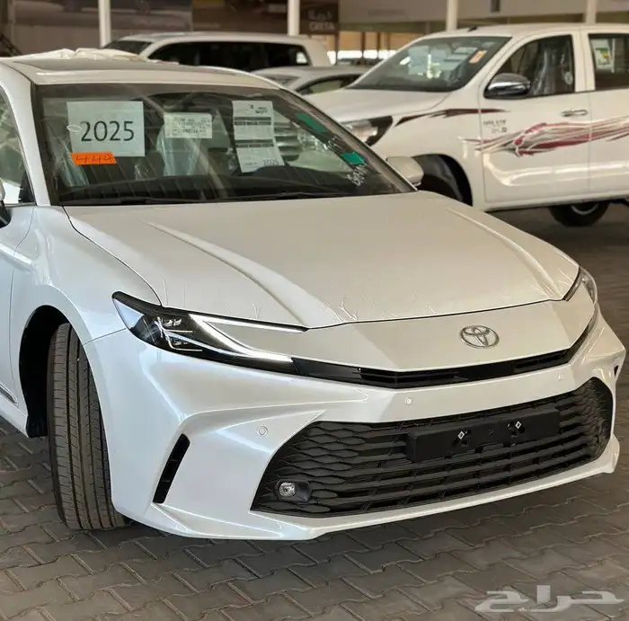 تويوتا كامري LE بنزين 2025 - TOYOTA CAMRY LE 4