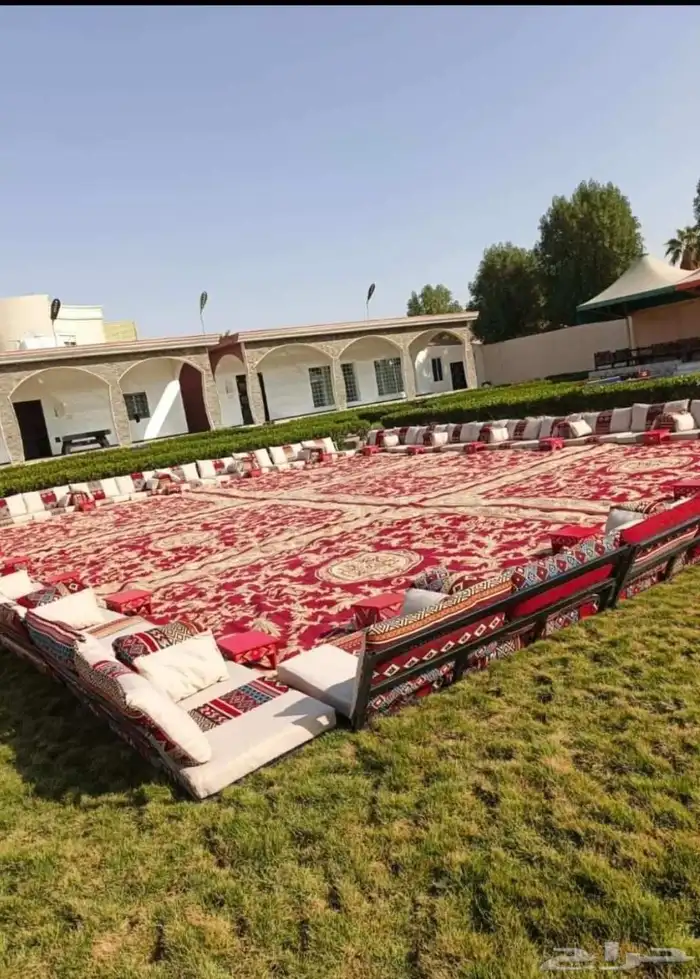 تأجير كراسي وطاولات تأجير جلسات 3