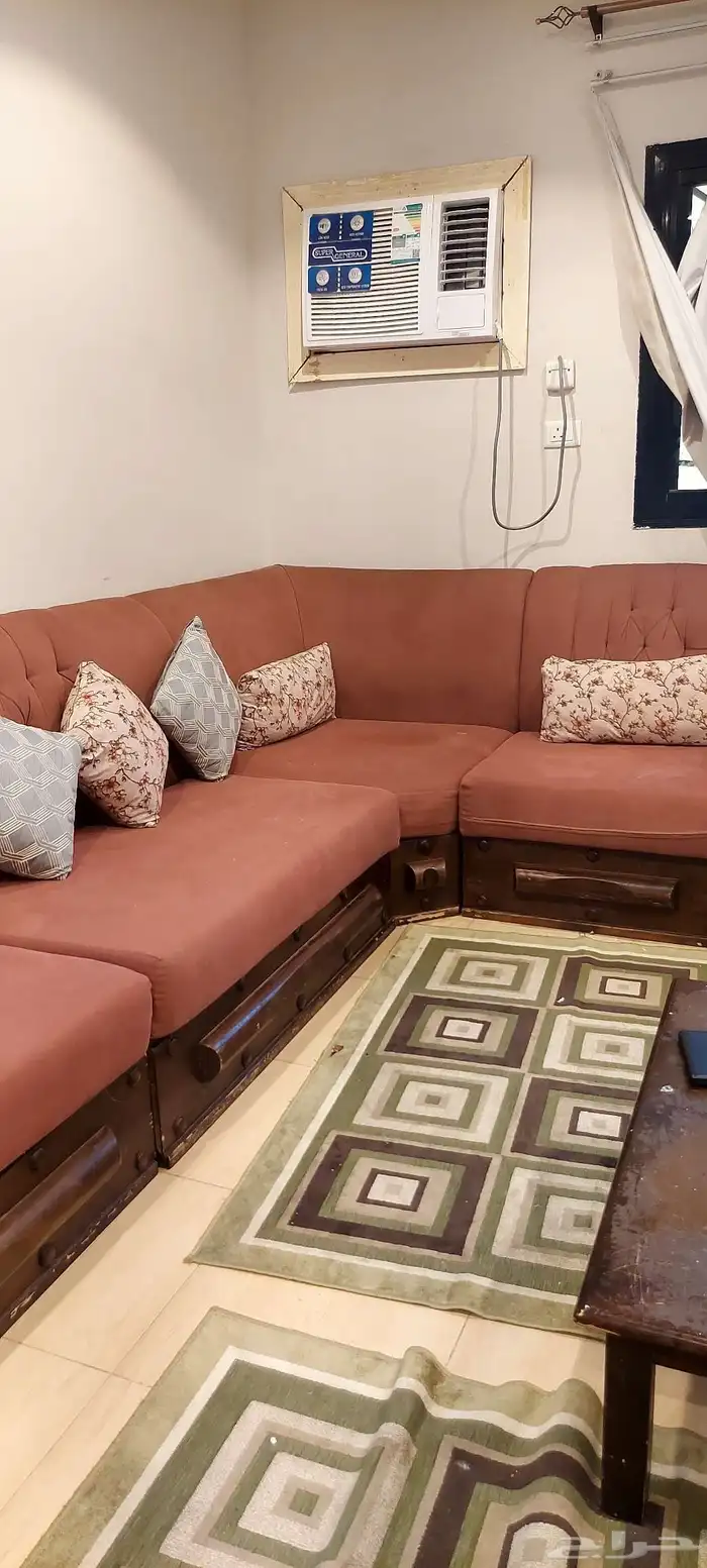 كنب جلسة مغربي قابل للتفاوض 1