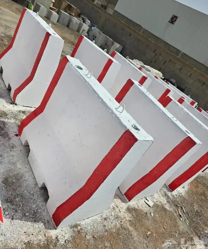 صبيات وحواجز خرسانية 9