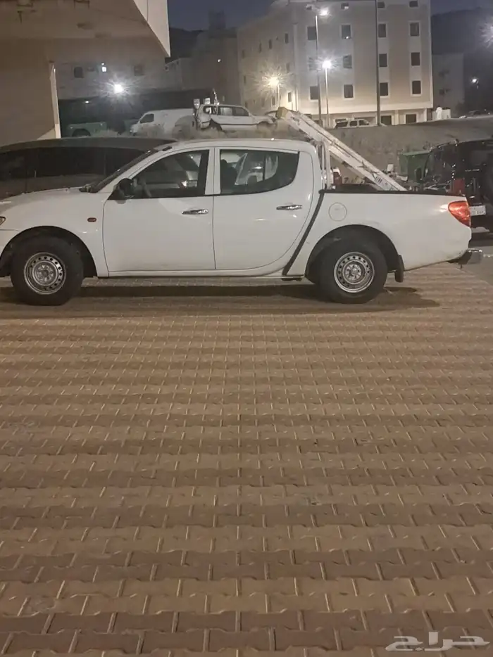 MITSUBISHI L200 0