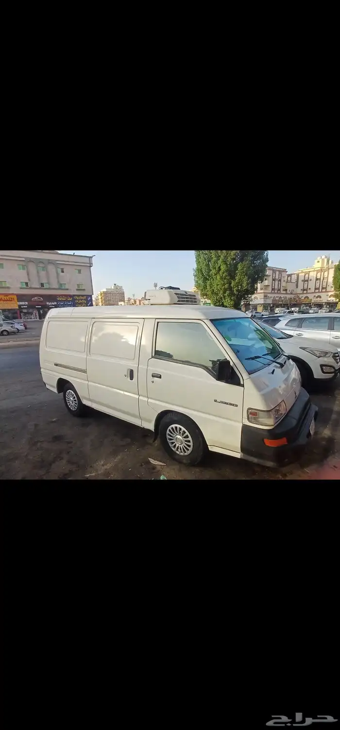 باص ثلاجة متسوبيشي موديل 2014 للبيع 1