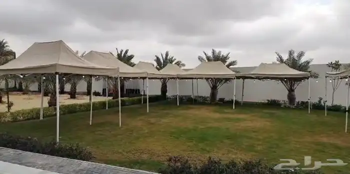 تاجر مظلات وخيام جلسات خارجيه 1