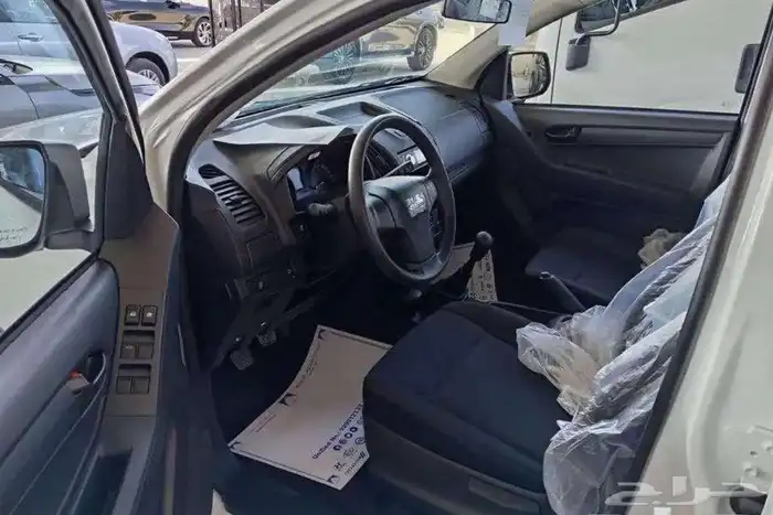 ايسوزو ديماكس غمارتين 2026 4