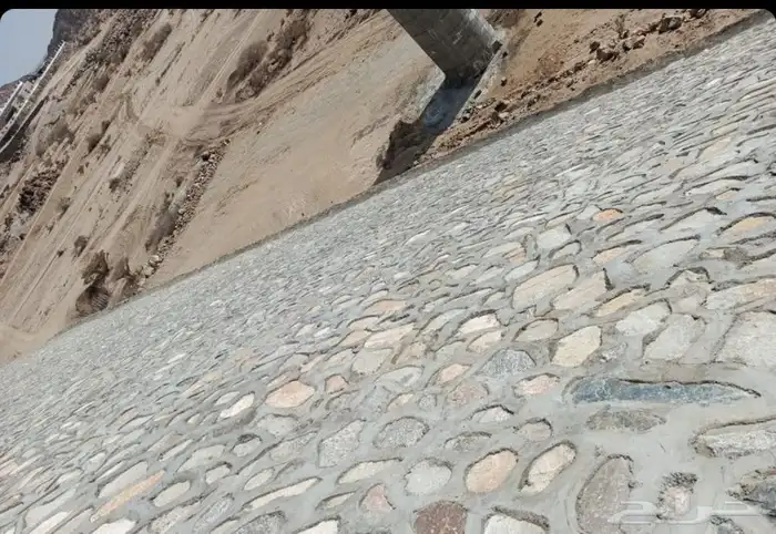 بوكلين شغل بنا حجر ربربه رصوص دفان دقاق شغل ب الساعه او بمتر 1