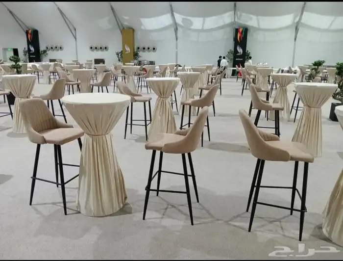 تاجير كراسي وطاولات وتنسيق مداخل استقبال وكوش 1