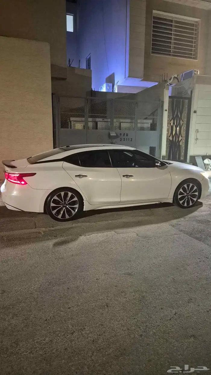 للبيع مكسيما SR 2016 0