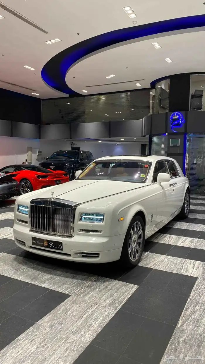 Rolls Royce phantom 0