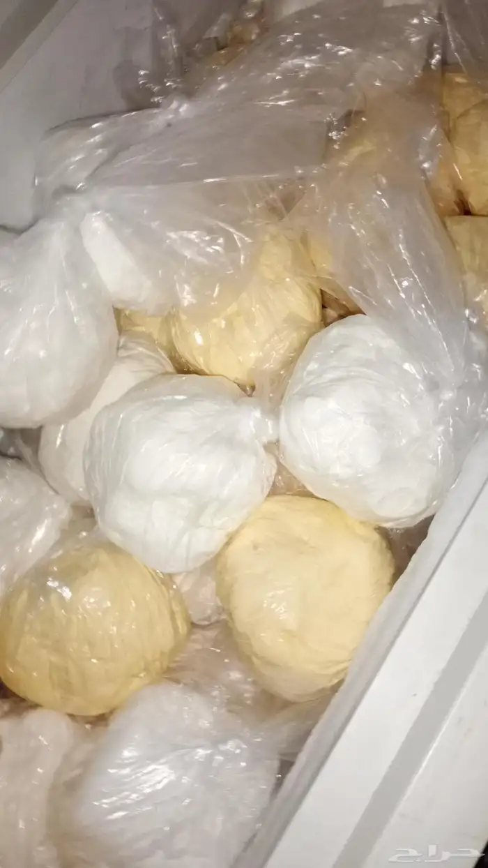 يوجد لدينا زبده غنم وبقرمشروطه 0