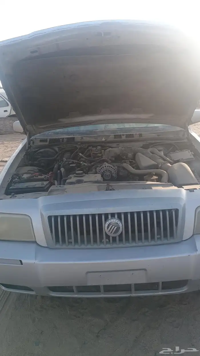 قطع غيار فقط فورد ماركيز موديل 2010 جميع قطع الغيار متوفرة 1