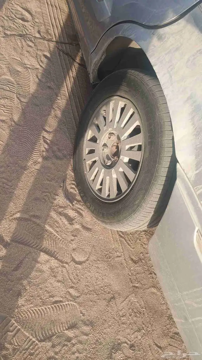 قطع غيار فقط فورد ماركيز موديل 2010 جميع قطع الغيار متوفرة 4