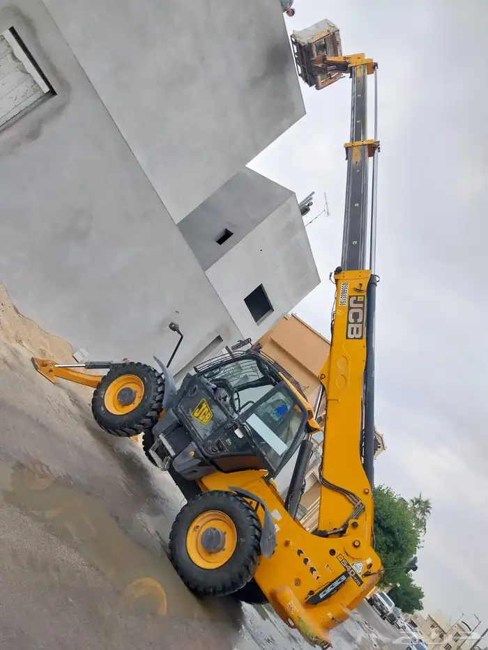 فوركلفت رافعه شوكيه للإيجار يومي شهري مشاوير وتنزيل التريلات 5