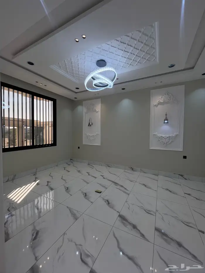 للبيع ارواف ارضيه وعلويه بمداخل سياره في خميس مشيط تشطيب Vip 1
