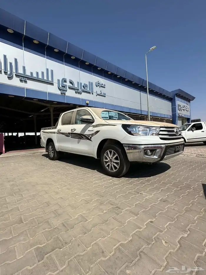 تويوتا هايلكس غمارتين بنزين GLX2 جنوط 2025 1