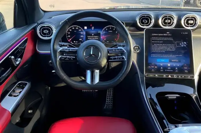 2024 Mercedes-Benz GLC 300 4MATIC 5