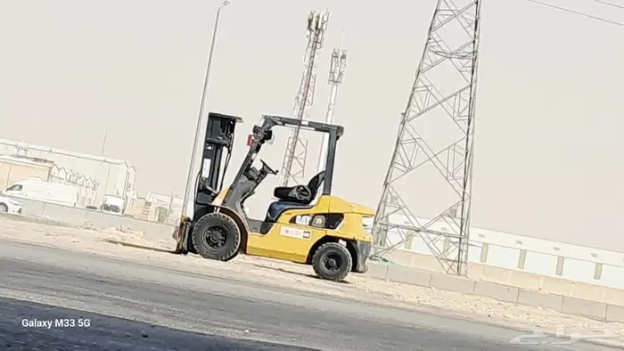 رافعة شوكيه للايجار الشهري بدون سواق ومعا السواق Forklift fo 1